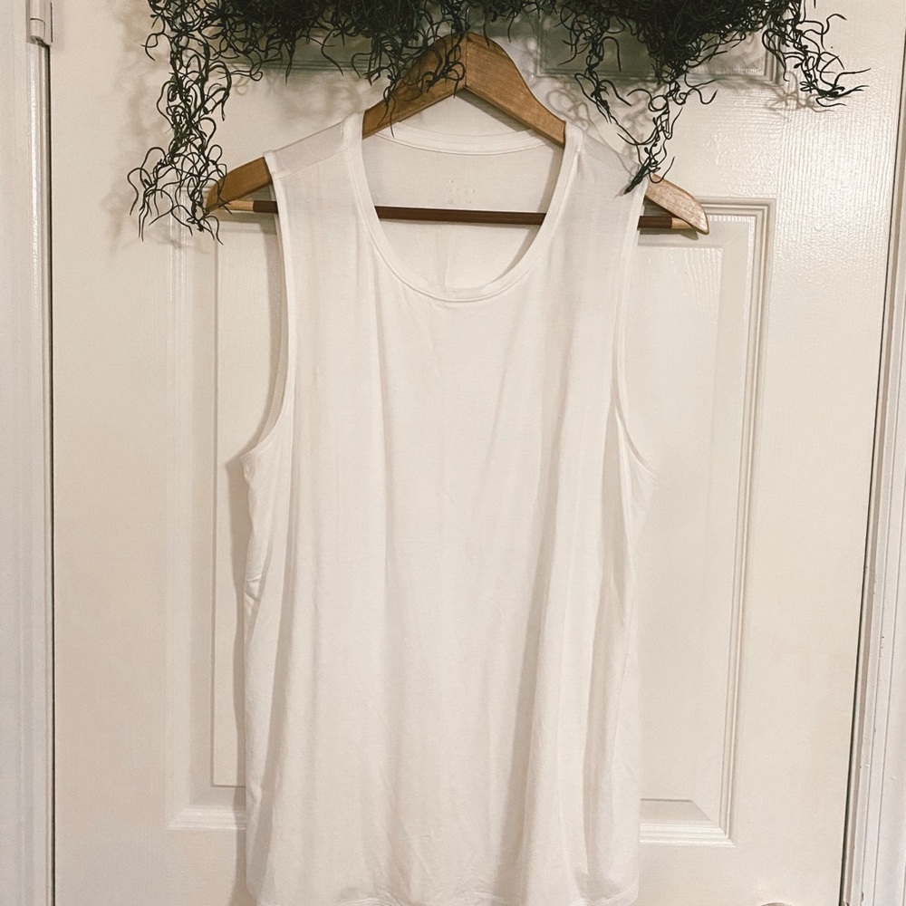 A new day XXL Juniors White Tank